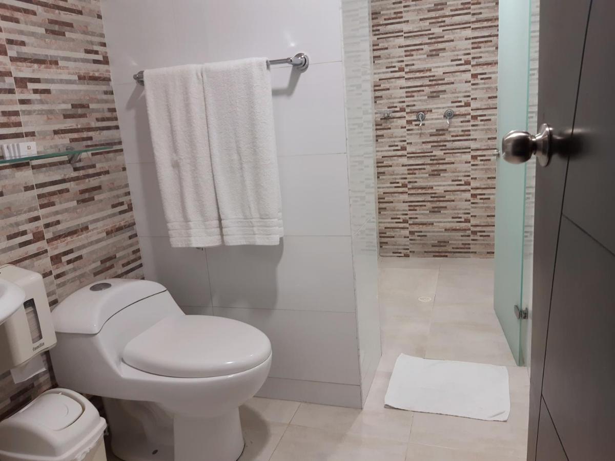 Hotel León Dorado Bucaramanga Habitación foto
